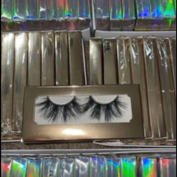 Brand new mink lashes. They are in there original package. I can work out deals. - Picture 4 of 10
